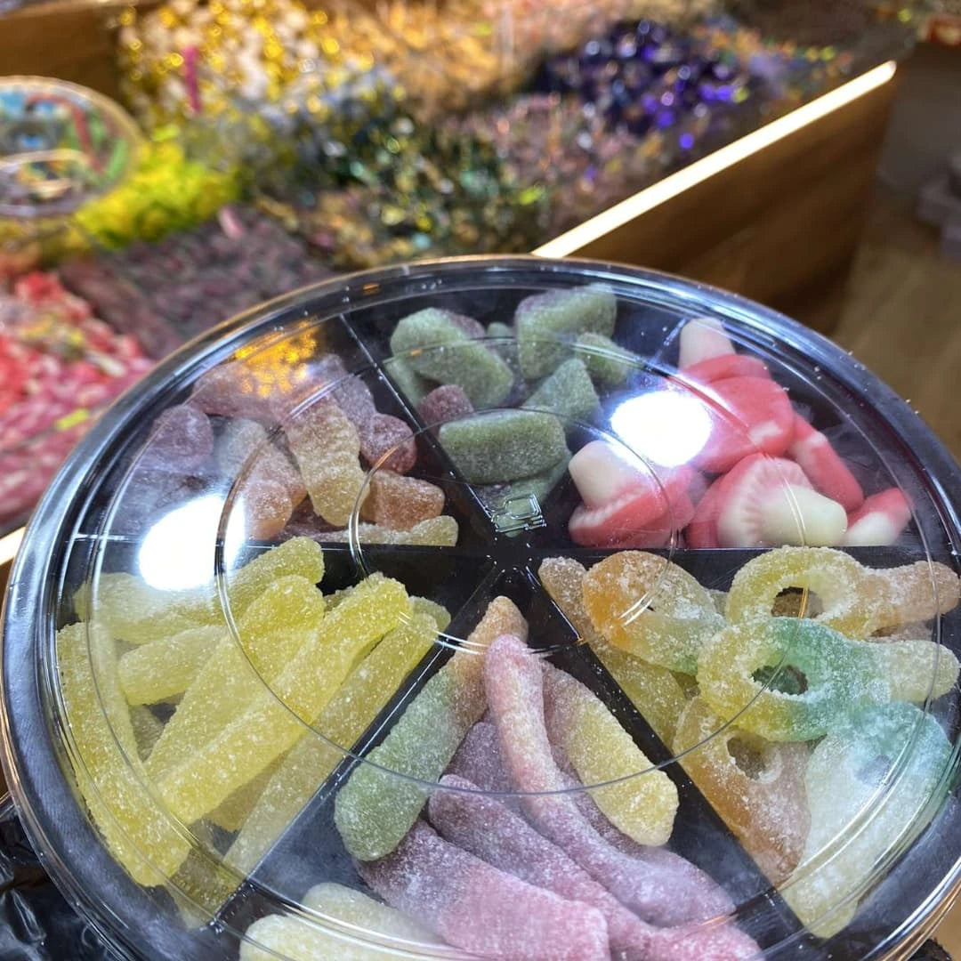 حلويات حامضة